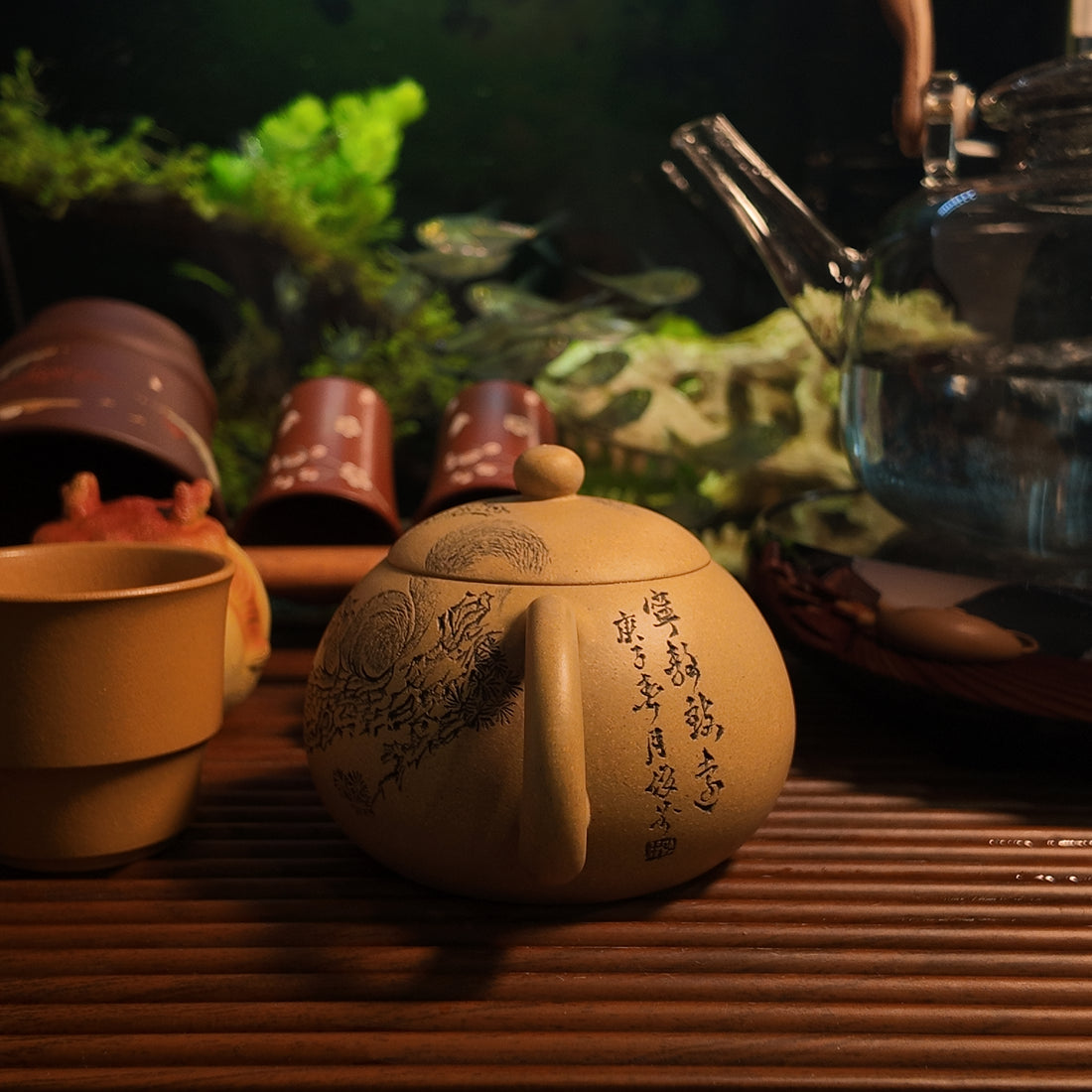 Handmade Yixing Zisha Teapot | Authentic Duan Ni Clay with Engraved "Squirrel & Pine" | Traditional Gongfu Tea Set-160ml