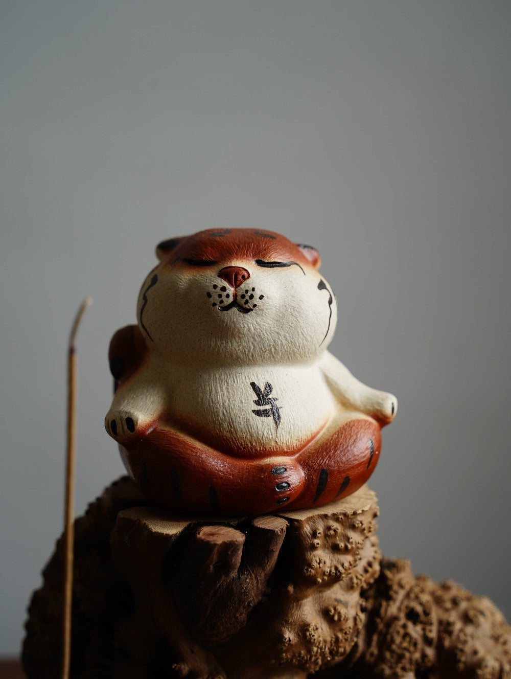 Terasilk Handmade Yixing Tea Pet | "Zen Mastery" Chubby Tiger Trio | Two-Tone Clay & Lid Rest